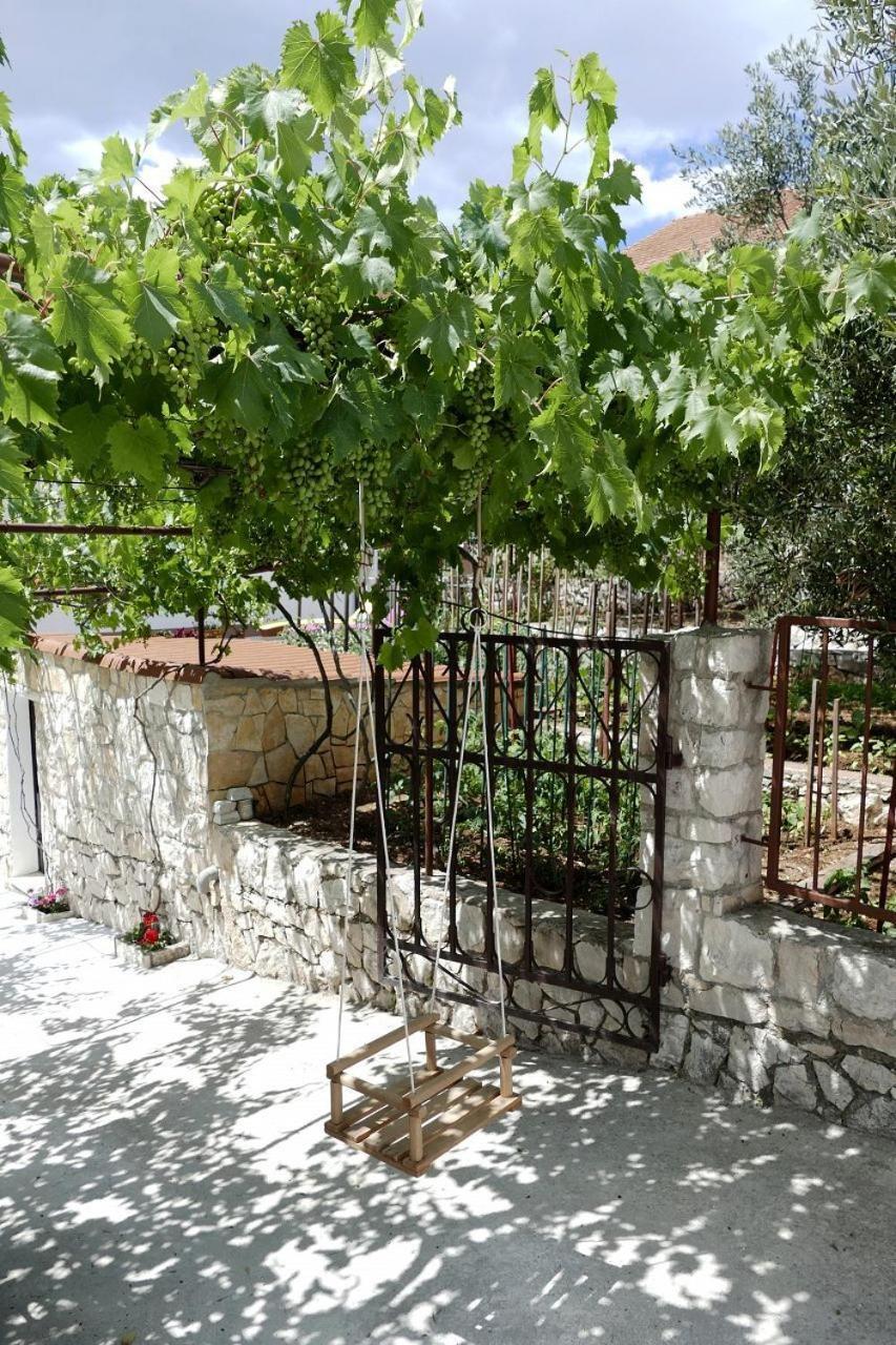 Apartment Milena Trogir Exterior photo